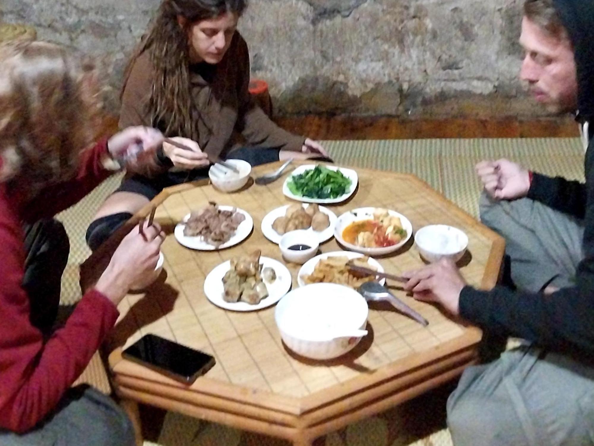 Trieu Hoan Homestay Cao Bang Exteriör bild