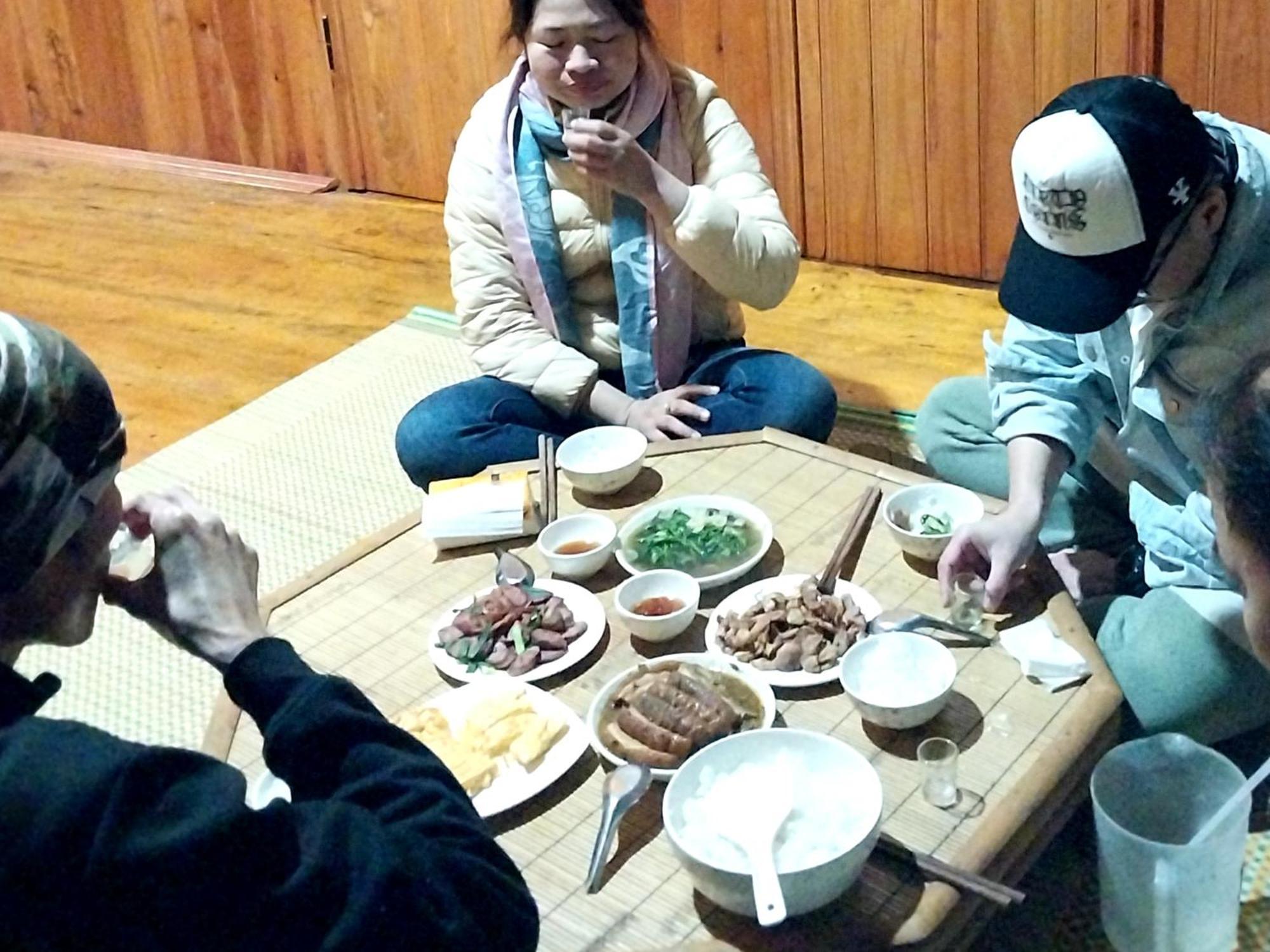 Trieu Hoan Homestay Cao Bang Exteriör bild