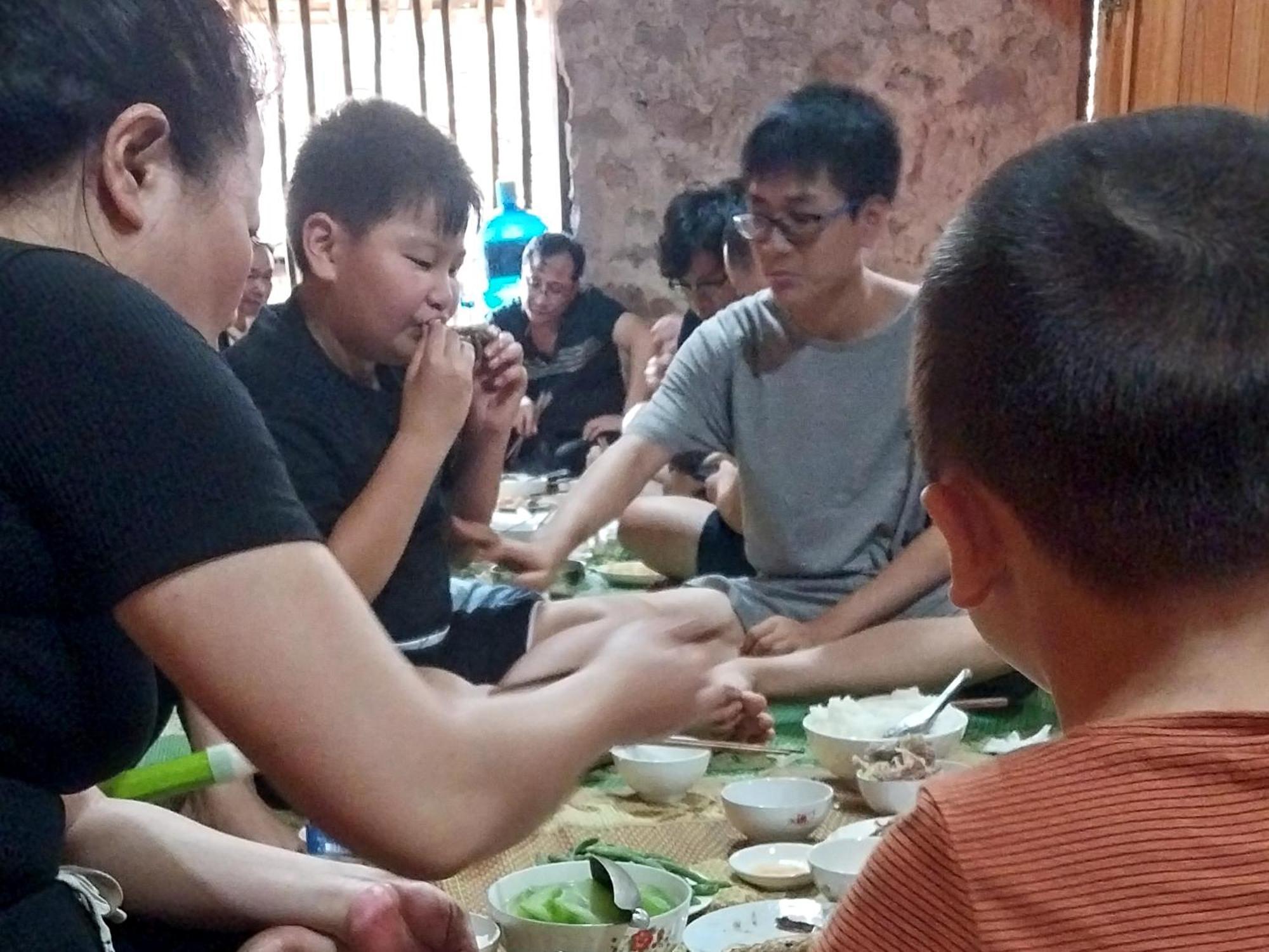 Trieu Hoan Homestay Cao Bang Exteriör bild