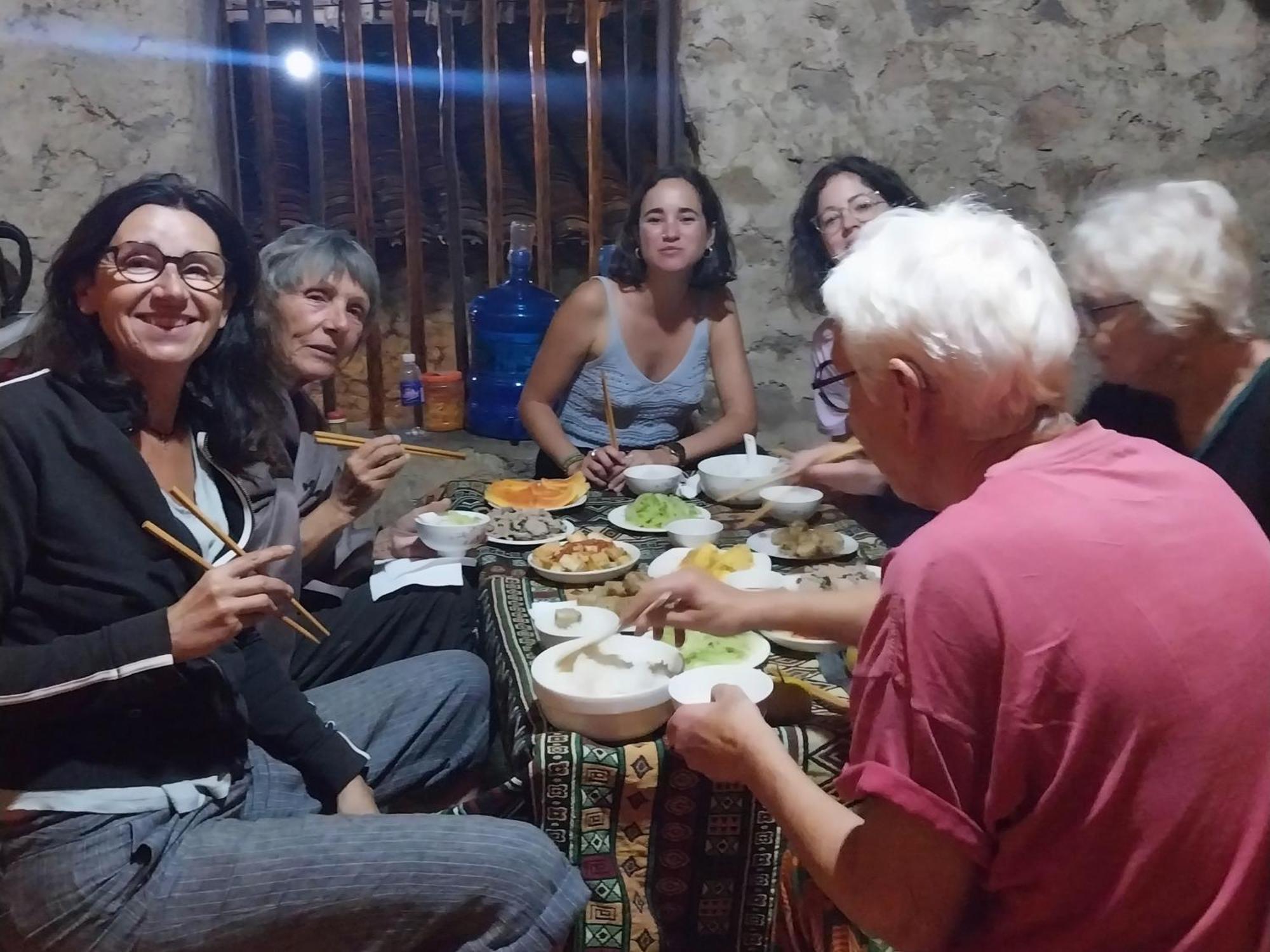 Trieu Hoan Homestay Cao Bang Exteriör bild